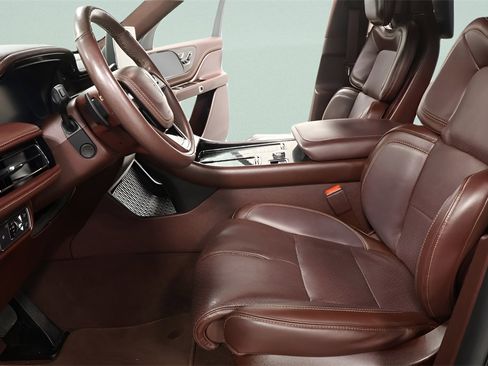 Used 2023 Lincoln Aviator Black Label image 21