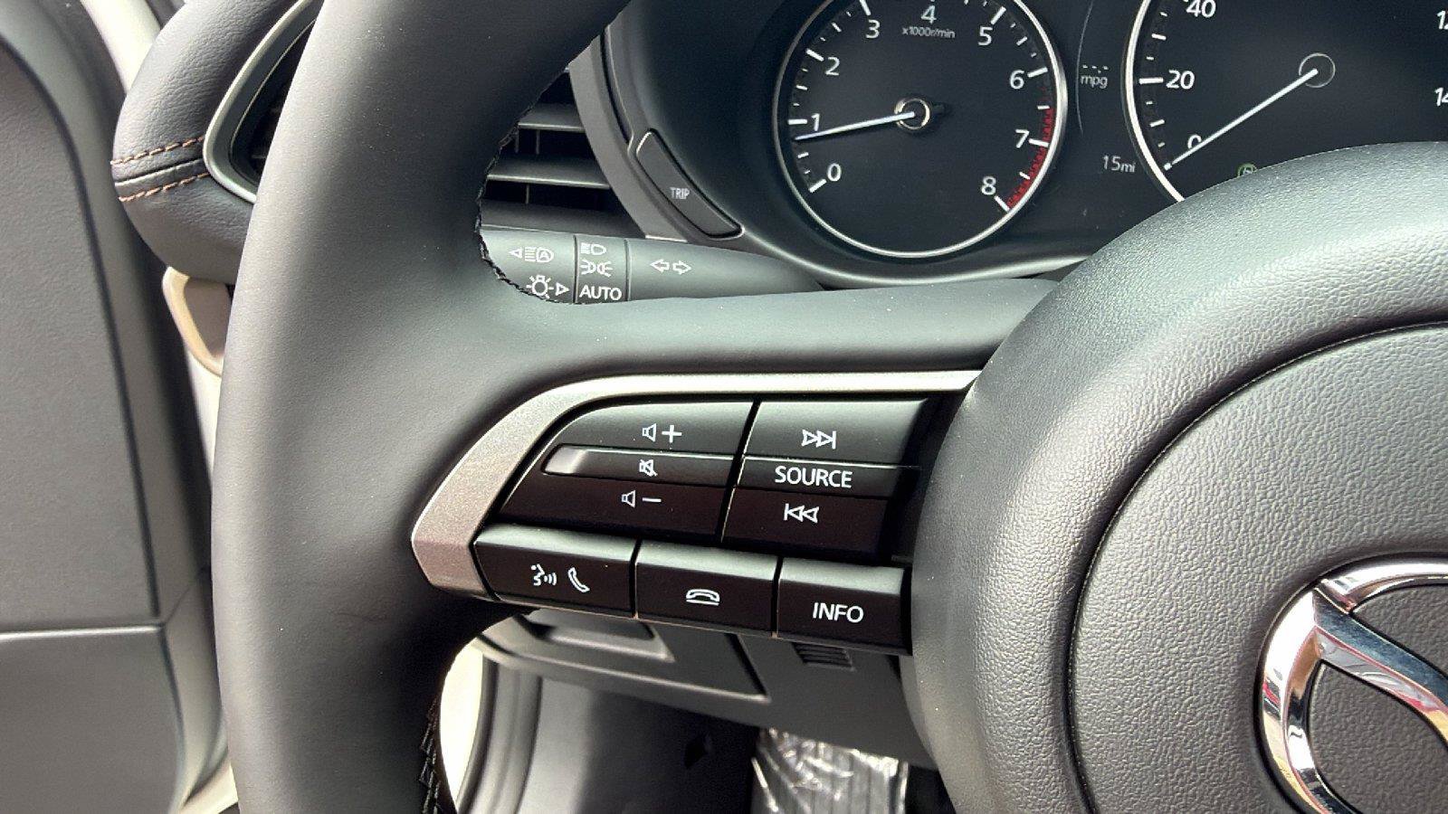 New 2026 MAZDA MAZDA3 s FWD image 17