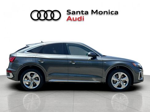 Used 2023 Audi Q5 2.0T Premium w/ Convenience Package AWD/4WD image 8