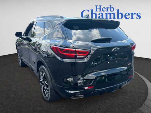 Used 2023 Chevrolet Blazer RS w/ Enhanced Convenience Package image 3