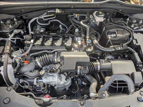 Certified 2025 Acura ADX A-Spec image 18