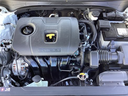 Used 2024 Kia Forte LXS FWD image 30