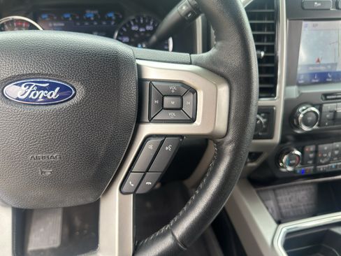 Used 2020 Ford F250 Lariat w/ Lariat Ultimate Package AWD/4WD image 24