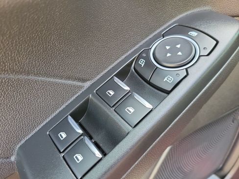 Used 2023 Ford Escape ST-Line AWD/4WD image 18