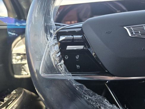 New 2026 Cadillac Lyriq Premium Sport image 17