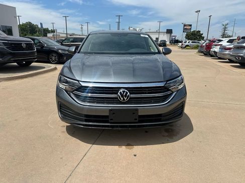 Used 2023 Volkswagen Jetta S FWD image 2