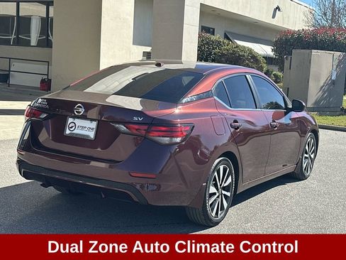 Used 2022 Nissan Sentra SV w/ SV Premium Package image 8