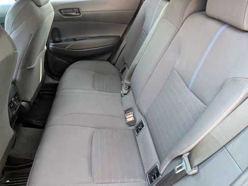 Used 2024 Toyota Corolla Cross AWD Hybrid image 27