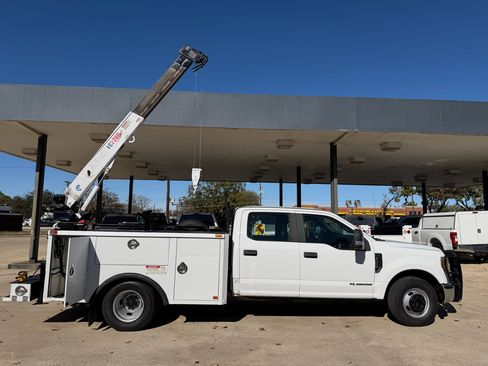Used 2017 Ford F350 XL w/ Power Equipment Group image 1