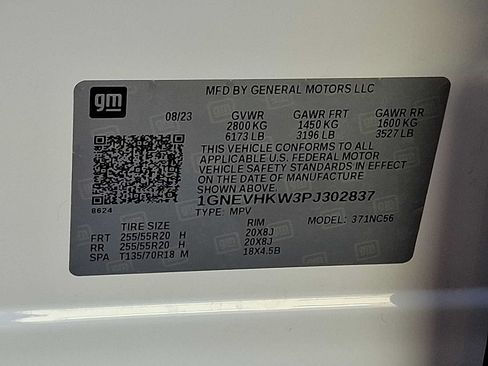 Used 2023 Chevrolet Traverse LT w/ LT Premium Package AWD/4WD image 27