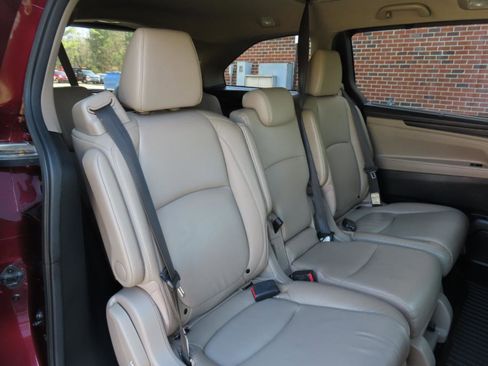 Used 2020 Honda Odyssey EX-L image 22