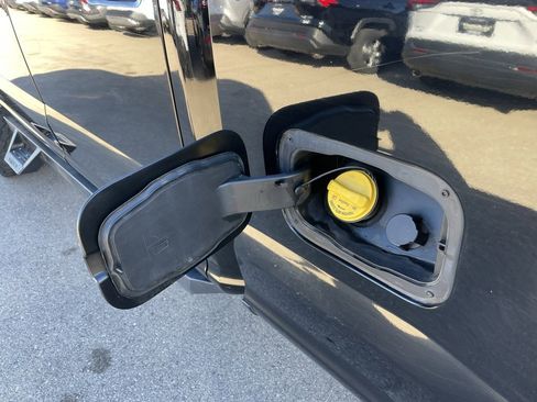 Used 2017 Ford F250 Lariat w/ Snow Plow Prep Package image 62