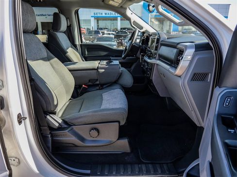 Used 2023 Ford F150 XLT w/ Trailer Tow Package image 14