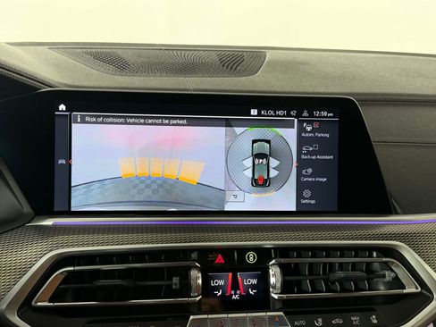 Used 2022 BMW X6 xDrive40i w/ Executive Package image 25