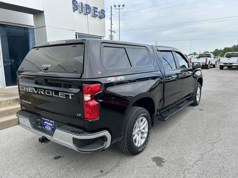 Used 2023 Chevrolet Silverado 1500 LT AWD/4WD image 5