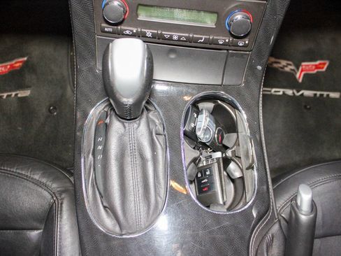 Used 2013 Chevrolet Corvette Convertible image 15