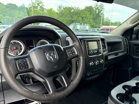 Used 2018 RAM 1500 Express w/ Express Value Package image 12