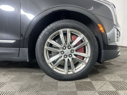 Certified 2022 Cadillac XT5 Sportv w/ Technology Package image 46