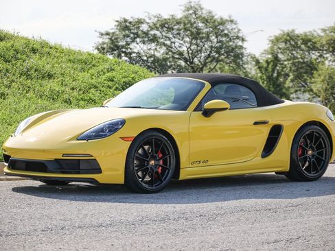 Certified 2024 Porsche 718 Boxster GTS RWD image 30