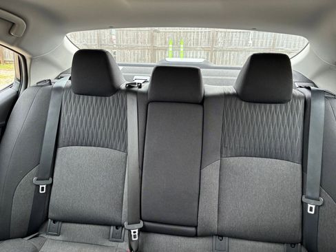 Used 2025 Toyota Camry LE FWD image 32