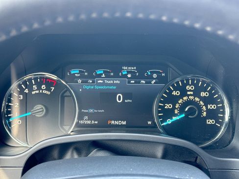 Used 2020 Ford F150 Lariat w/ Equipment Group 502A Luxury AWD/4WD image 40