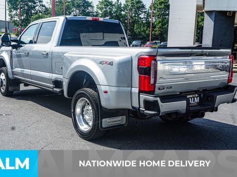 Used 2023 Ford F450 Platinum w/ Camper Package AWD/4WD image 5