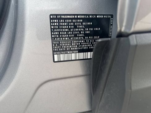 Used 2026 Volkswagen Taos SE FWD image 30