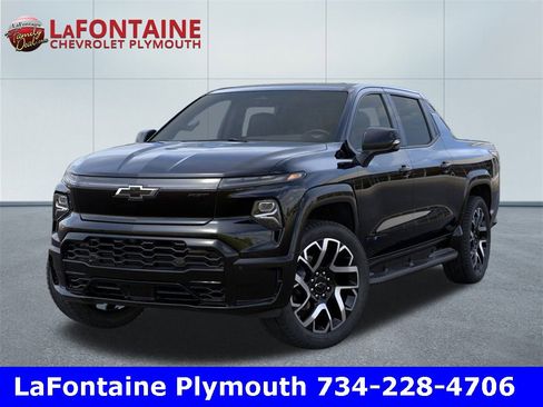 New 2025 Chevrolet Silverado EV RST image 6