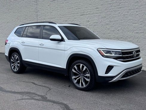 Used 2022 Volkswagen Atlas SE image 6