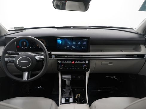 Used 2025 Hyundai Tucson SEL image 13