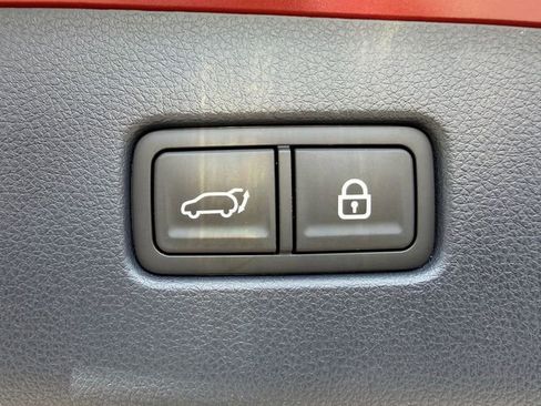 Used 2022 Genesis GV70 3.5T Sport w/ Sport Prestige Package image 37