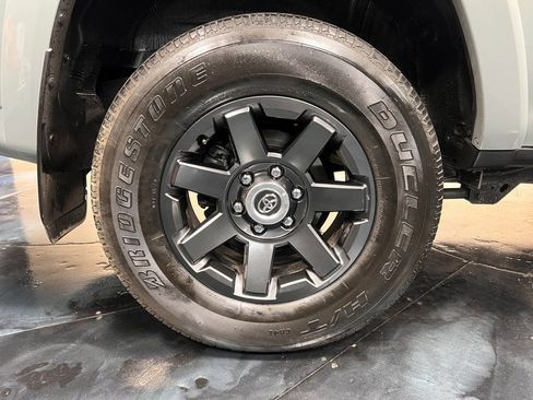 Used 2022 Toyota 4Runner Trail Special Edition image 19
