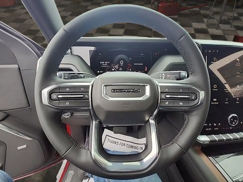 New 2026 GMC Yukon XL Denali w/ Sun & Power Step Package AWD/4WD image 12