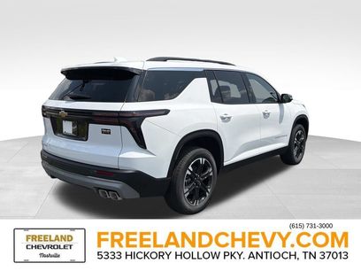 New 2027 Chevrolet Traverse LT w/ Sun and Wheel Package