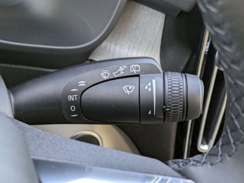 New 2026 Volvo XC40 B5 Ultra w/ Protection Package Premier image 37