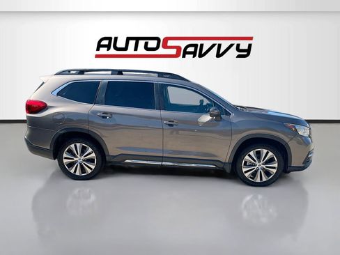 Used 2021 Subaru Ascent Limited w/ Technology Package image 8