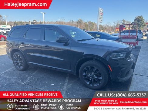 Used 2021 Dodge Durango SXT image 1