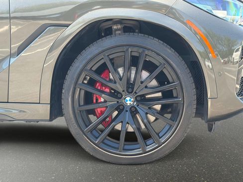 Used 2023 BMW X6 xDrive40i w/ M Sport Package AWD/4WD image 19