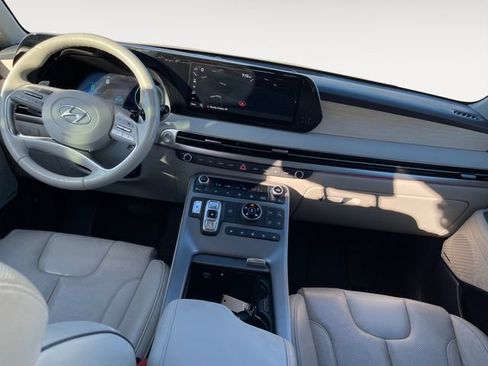 Used 2024 Hyundai Palisade Limited AWD/4WD image 10