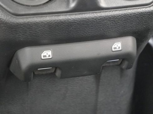 Used 2021 Jeep Gladiator Sport image 32