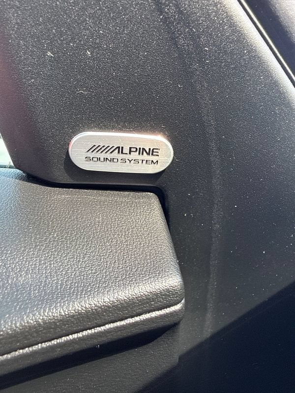 Used 2023 Dodge Charger Scat Pack RWD image 9