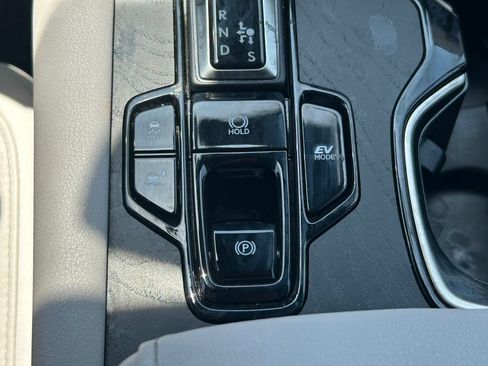 Used 2023 Lexus RX 350h w/ Accessory Package (2T) AWD/4WD image 31