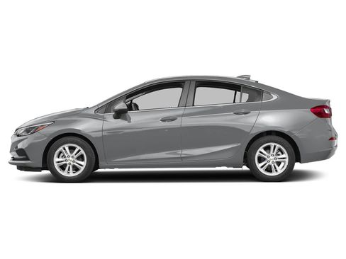 Used 2018 Chevrolet Cruze LT w/ LT Fleet Convenience Package FWD image 3