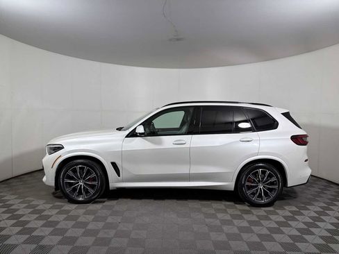 Used 2023 BMW X5 xDrive40i w/ M Sport Package AWD/4WD image 4