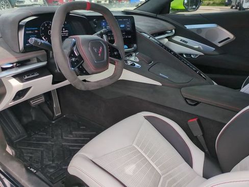 Used 2023 Chevrolet Corvette Stingray Premium Cpe RWD image 16