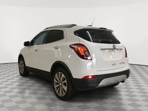 Used 2020 Buick Encore Preferred AWD/4WD image 25