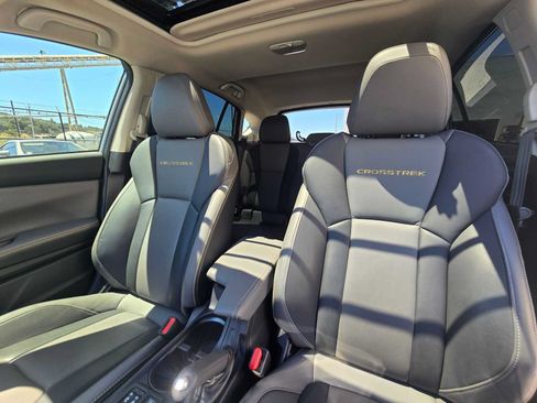 Used 2022 Subaru Crosstrek 2.5i Sport w/ Moonroof Package AWD/4WD image 23