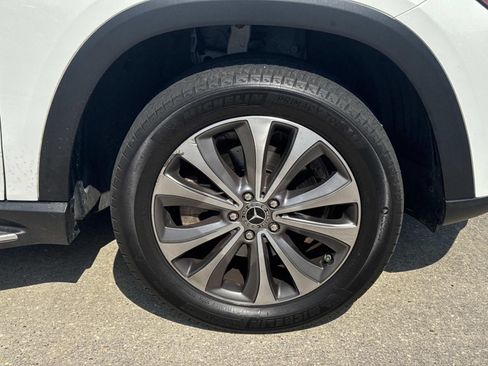 Used 2020 Mercedes-Benz GLE 350 4MATIC image 4
