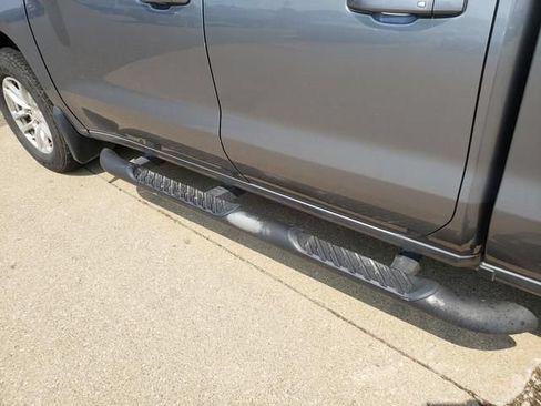 Used 2019 Chevrolet Silverado 1500 LT w/ All-Star Edition AWD/4WD image 12