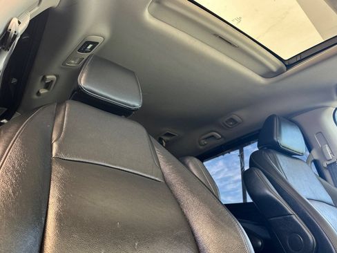 Used 2025 Honda Odyssey EX-L image 18